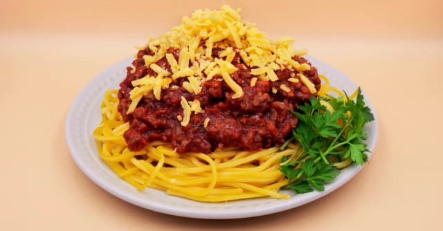 Szybkie spaghetti bolognese: pyszny przepis na ekspresowy obiad